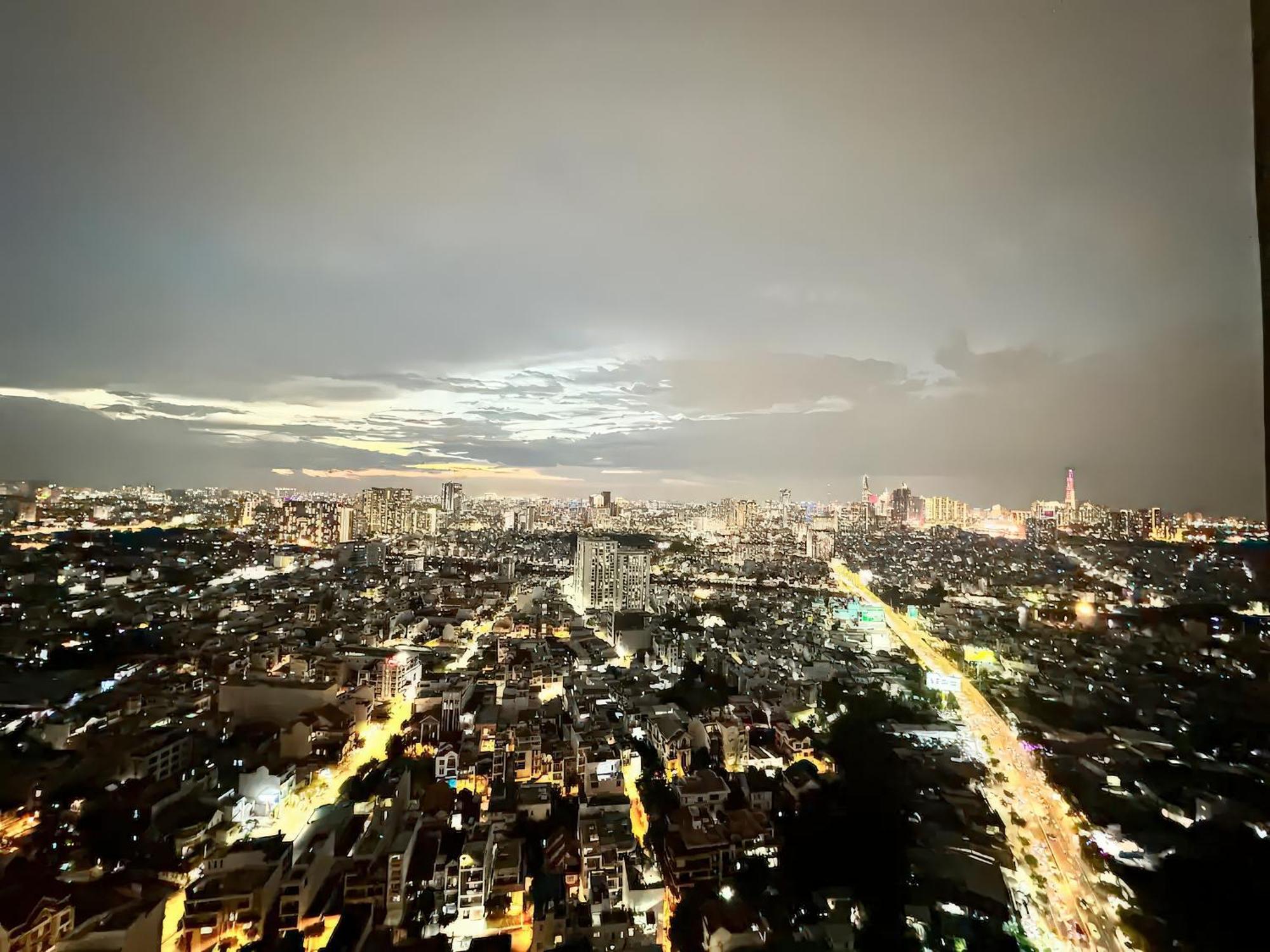 Genius Saigon - Sunrise View D7 * TP. Hồ Chí Minh